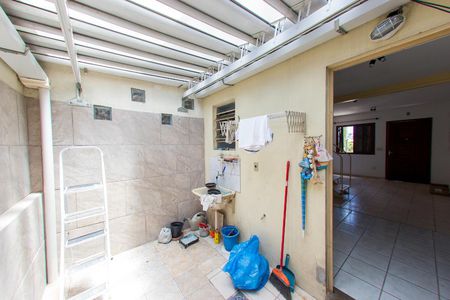 Area de Serviço Externa de casa de condomínio à venda com 2 quartos, 60m² em Vila Nova, Porto Alegre