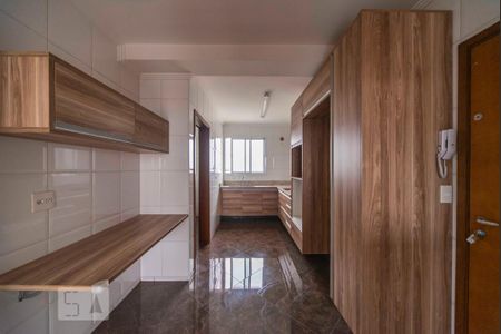 Cozinha de apartamento para alugar com 3 quartos, 97m² em Campestre, Santo André