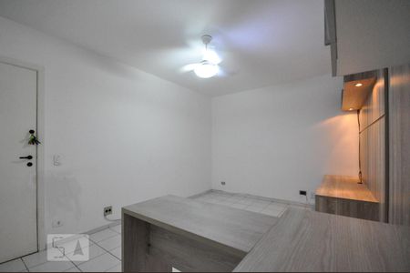 Sala de apartamento para alugar com 1 quarto, 40m² em Vila Lídia, Campinas