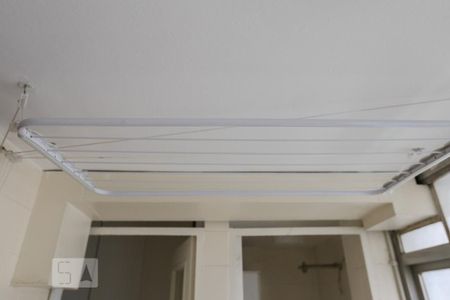 Apartamento à venda com 100m², 2 quartos e 1 vagaÁrea de Serviço