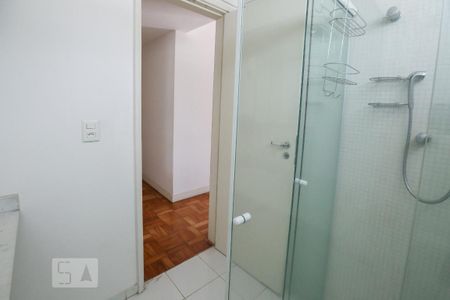 Apartamento à venda com 100m², 2 quartos e 1 vagaBanheiro da Suíte