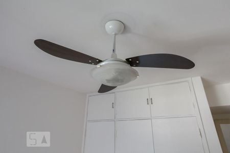 Apartamento à venda com 100m², 2 quartos e 1 vagaSuíte