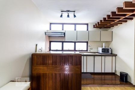Cozinha de apartamento à venda com 1 quarto, 40m² em Jardim Paulista, São Paulo