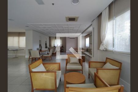 Apartamento para alugar com 189m², 3 quartos e 2 vagas Apartamento para alugar com 189m², 3 quartos e 2 vagasÁrea comum - Salão de festas