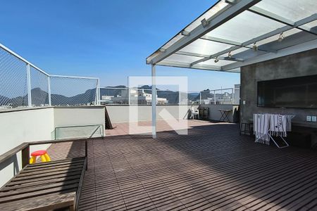 Apartamento para alugar com 189m², 3 quartos e 2 vagas Apartamento para alugar com 189m², 3 quartos e 2 vagasCobertura