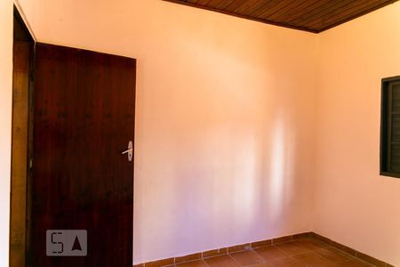 Casa à venda com 120m², 2 quartos e 2 vagasQuarto 2
