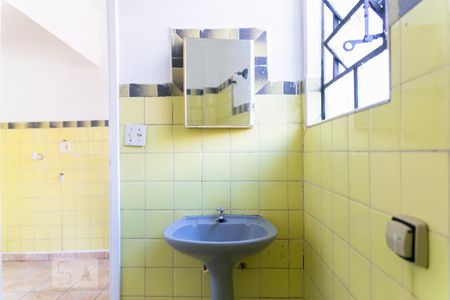 Casa à venda com 120m², 2 quartos e 2 vagasBanheiro