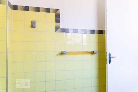 Casa à venda com 120m², 2 quartos e 2 vagasBanheiro