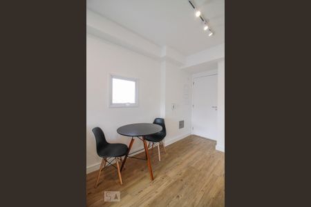 Sala de kitnet/studio para alugar com 1 quarto, 38m² em Santa Cecília, São Paulo