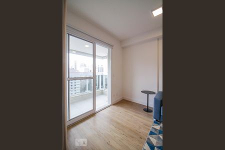 Studio para alugar com 38m², 1 quarto e 1 vaga Studio para alugar com 38m², 1 quarto e 1 vagaSala