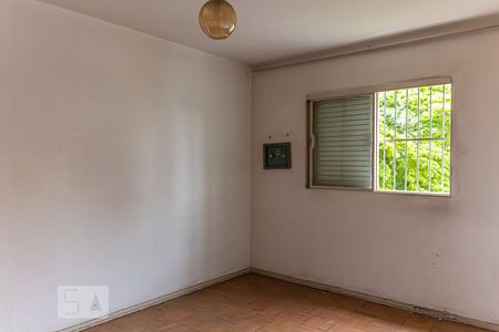 Quarto 2 de apartamento para alugar com 2 quartos, 60m² em Ipiranga, São Paulo
