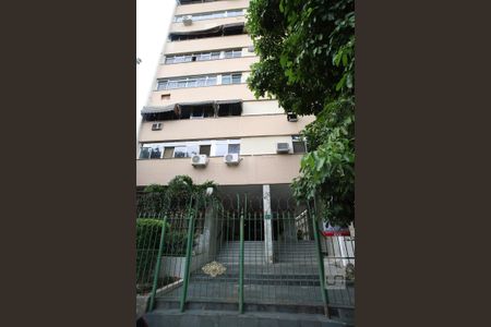 Apartamento à venda com 70m², 3 quartos e sem vagaFachada
