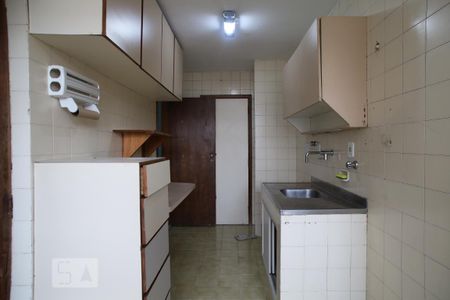 Apartamento à venda com 70m², 3 quartos e sem vagaCozinha