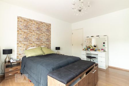 Quarto 1 de casa para alugar com 4 quartos, 300m² em Cidade Monções, São Paulo