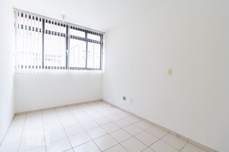 Quarto de kitnet/studio para alugar com 1 quarto, 40m² em Asa Norte, Brasília
