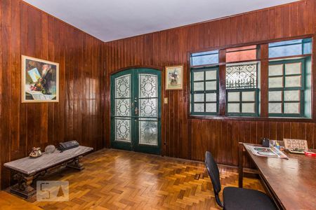 Casa à venda com 4 quartos, 272m² em Funcionários, Belo Horizonte
