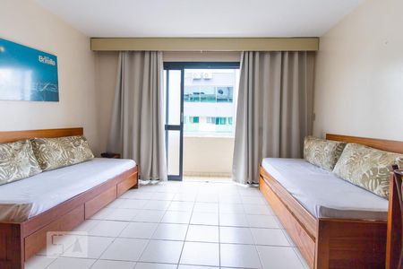 Studio para alugar com 48m², 1 quarto e sem vaga Studio para alugar com 48m², 1 quarto e sem vagaSala