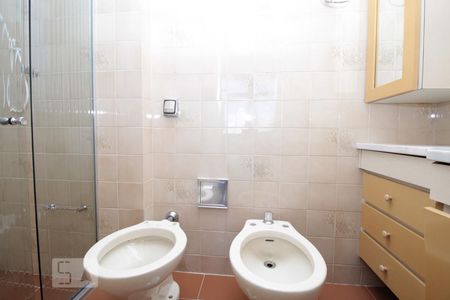 Banheiro da Suíte de apartamento para alugar com 2 quartos, 75m² em Boa Viagem, Belo Horizonte