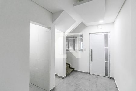 Sala / Entrada de casa para alugar com 3 quartos, 160m² em Vila Gomes Cardim, São Paulo