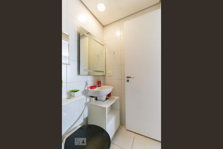 Apartamento à venda com 45m², 2 quartos e 1 vagaBanheiro 