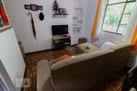 Apartamento à venda com 42m², 2 quartos e 1 vaga Apartamento à venda com 42m², 2 quartos e 1 vagaSala
