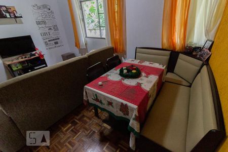 Apartamento à venda com 42m², 2 quartos e 1 vaga Apartamento à venda com 42m², 2 quartos e 1 vagaSala