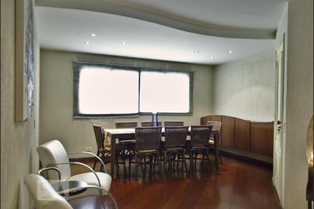 Apartamento à venda com 180m², 3 quartos e 2 vagasSala