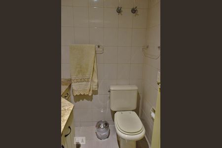 Apartamento à venda com 180m², 3 quartos e 2 vagasBanheiro