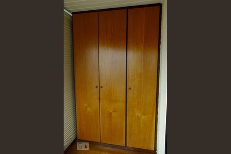 Apartamento à venda com 180m², 3 quartos e 2 vagasSuite