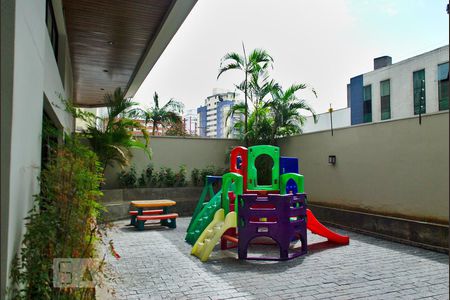 Apartamento à venda com 180m², 3 quartos e 2 vagasÁrea Comum