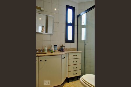 Apartamento à venda com 180m², 3 quartos e 2 vagasSuiteSuite