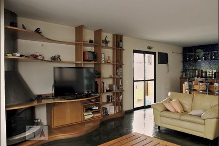 Apartamento à venda com 180m², 3 quartos e 2 vagasCobertura