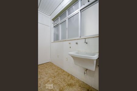 Apartamento para alugar com 63m², 2 quartos e 1 vagaÁrea de Serviço