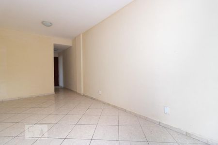 Apartamento à venda com 70m², 2 quartos e 1 vagaSala