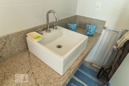 Apartamento para alugar com 110m², 2 quartos e 2 vagas Apartamento para alugar com 110m², 2 quartos e 2 vagasBanheiro Quarto 1 - Suíte