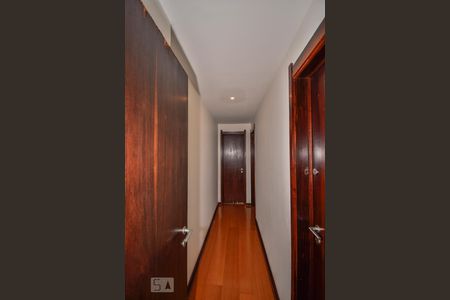 Corredor de apartamento para alugar com 2 quartos, 60m² em Ipanema, Rio de Janeiro