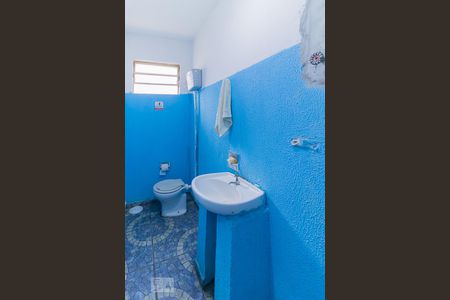 Banheiro 1 de casa para alugar com 3 quartos, 1200m² em Vila Cardoso Franco, São Paulo