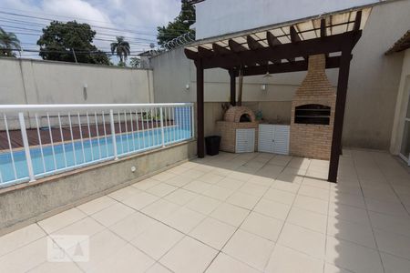 Apartamento para alugar com 50m², 2 quartos e 1 vagaÁrea comum - Churrasqueira