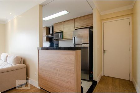 Sala de apartamento para alugar com 2 quartos, 60m² em Cambuí, Campinas