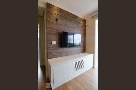 Sala de apartamento para alugar com 2 quartos, 60m² em Cambuí, Campinas