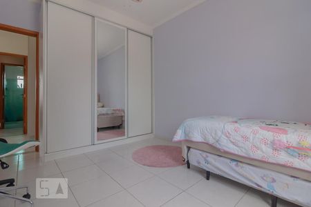 Casa à venda com 150m², 3 quartos e 2 vagasQuarto 3