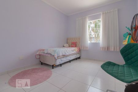 Casa à venda com 150m², 3 quartos e 2 vagasQuarto 3