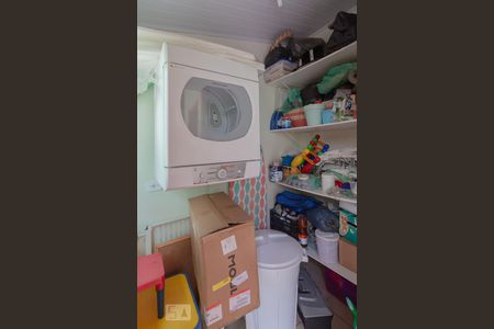 Casa à venda com 150m², 3 quartos e 2 vagasQuarto de serviço