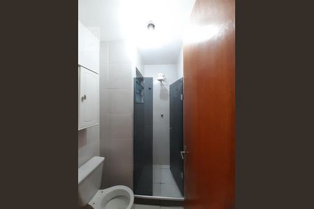 Apartamento à venda com 75m², 3 quartos e 1 vaga Apartamento à venda com 75m², 3 quartos e 1 vagaBanheiro Social