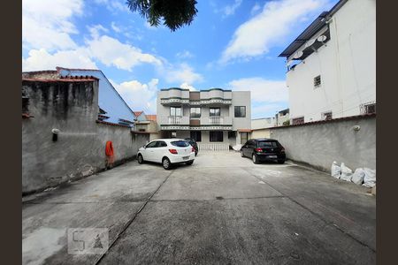 Apartamento à venda com 75m², 3 quartos e 1 vaga Apartamento à venda com 75m², 3 quartos e 1 vagaFachada