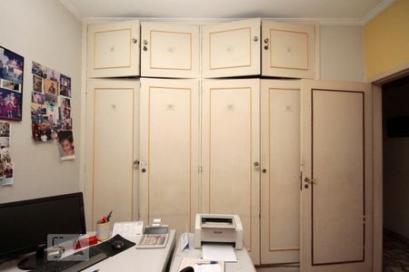 Quarto 3 de apartamento à venda com 3 quartos, 210m² em Higienópolis, São Paulo