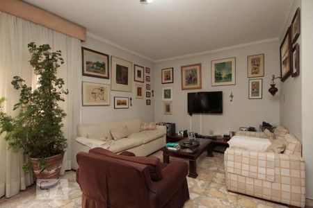 Apartamento à venda com 210m², 3 quartos e 2 vagasSala