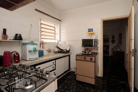 Apartamento à venda com 210m², 3 quartos e 2 vagasCozinha
