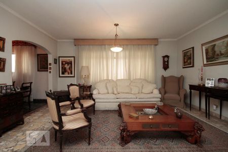 Apartamento à venda com 210m², 3 quartos e 2 vagasSala