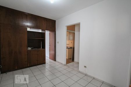 Sala de apartamento para alugar com 1 quarto, 74m² em Bosque, Campinas